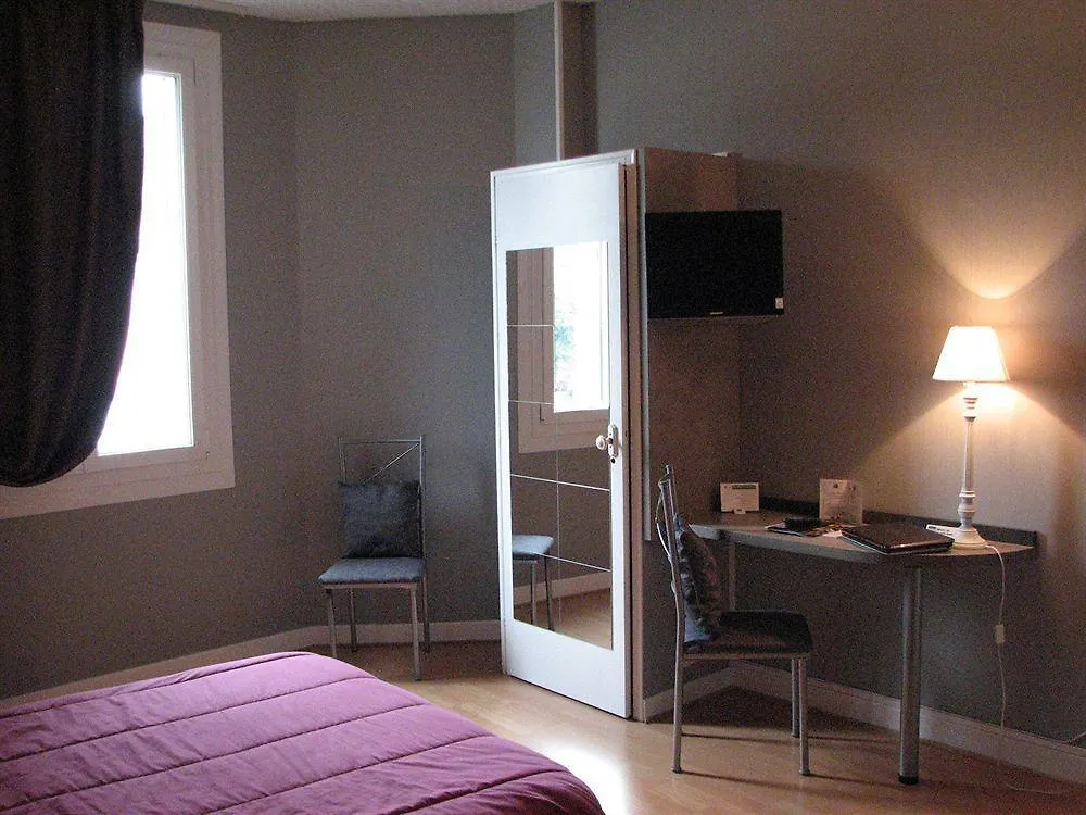 Hotel La Croix Blanche Tarbes