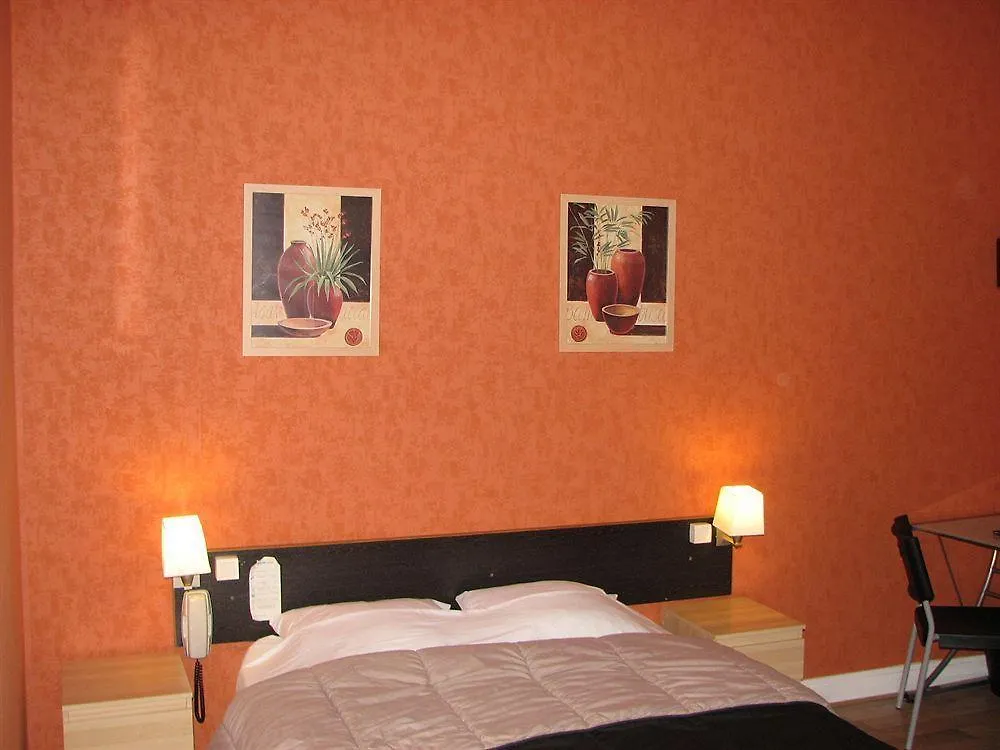 Hotel La Croix Blanche Tarbes