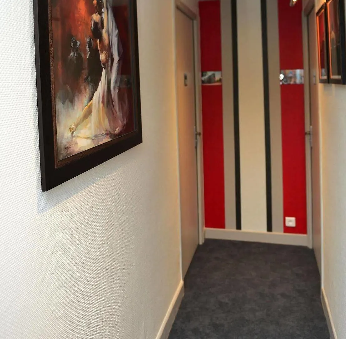 Hotel La Croix Blanche Tarbes