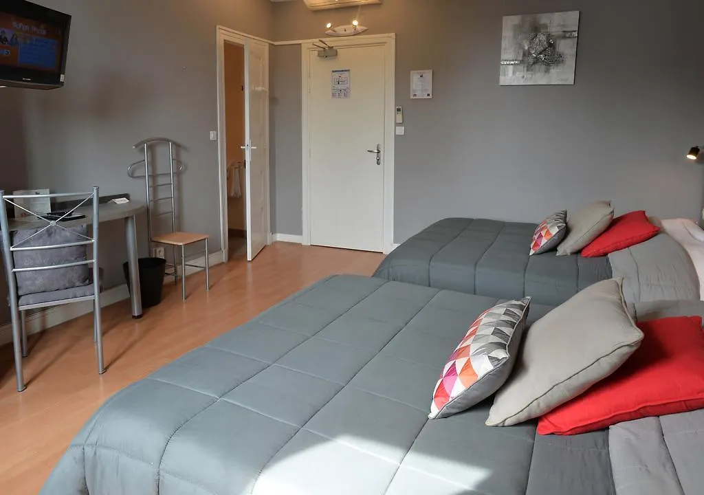 Hotel La Croix Blanche Tarbes
