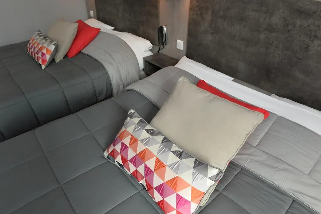 Hotel La Croix Blanche Tarbes