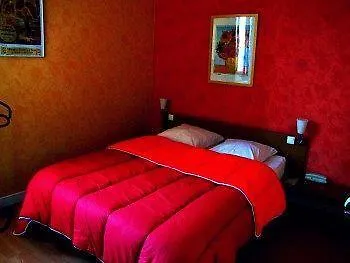 Hotel La Croix Blanche Tarbes