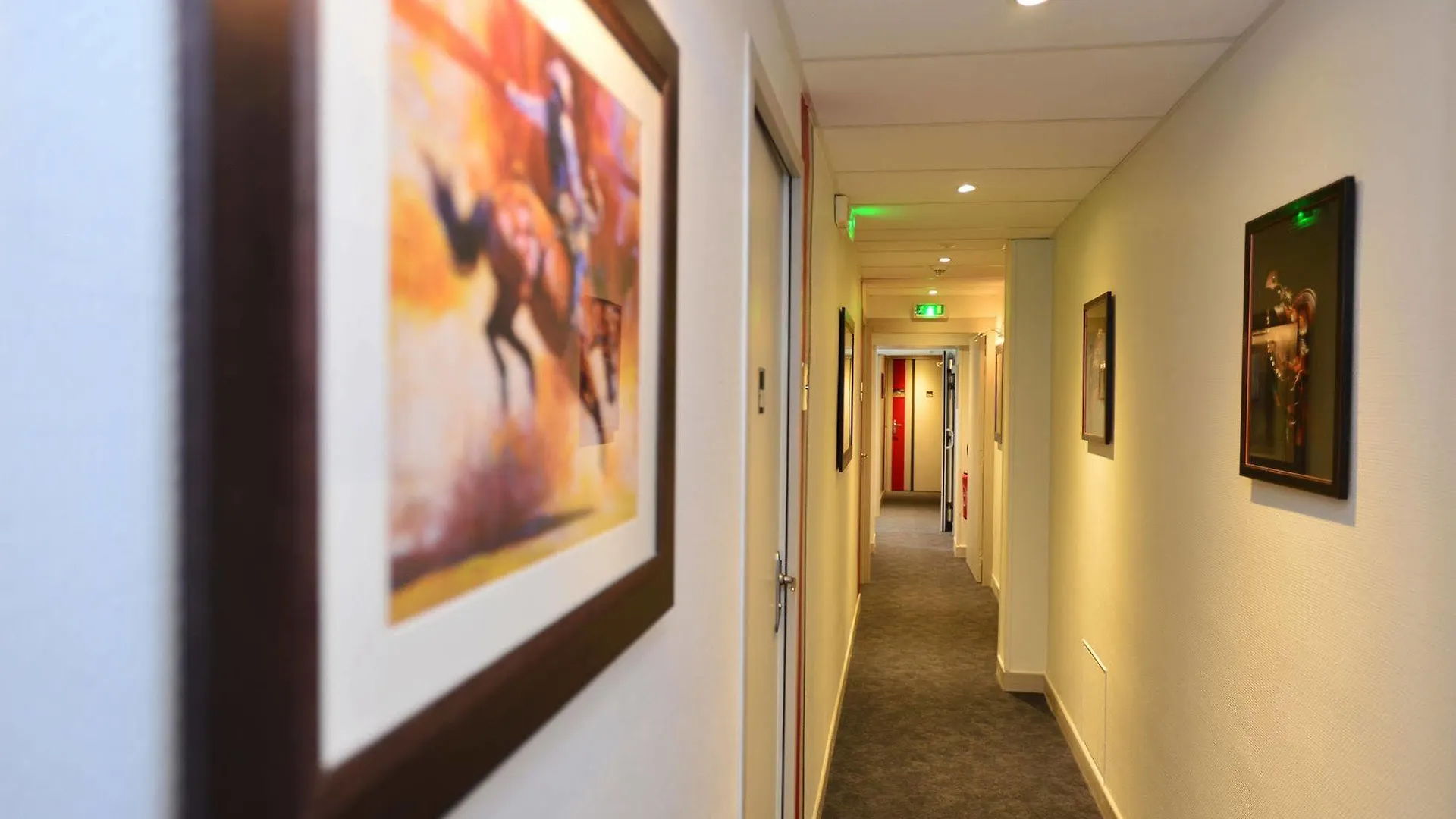 Hotel La Croix Blanche Tarbes